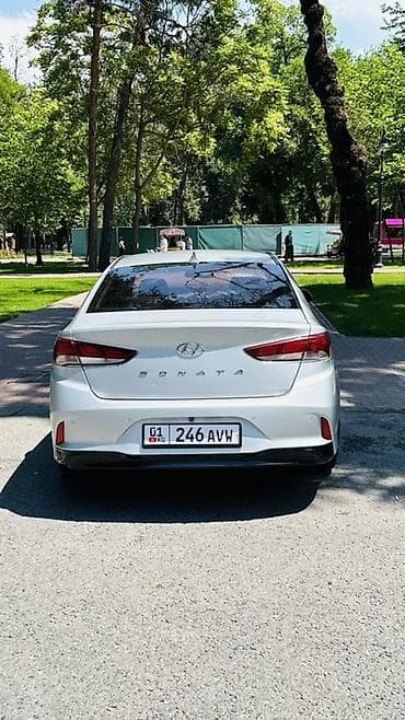2 8: Hyundai Sonata: 2018 г., 2 л, Автомат, Бензин, Седан — 4