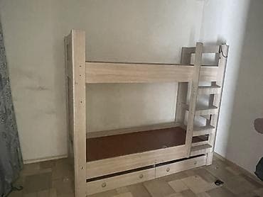 тара: Двухъярусная кровать с лестницей и выдвижными ящиками. цена договорная — 1