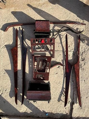 Рулевая часть: Продаю комплект дерево на w210 состояние среднее, отдам от души — 2