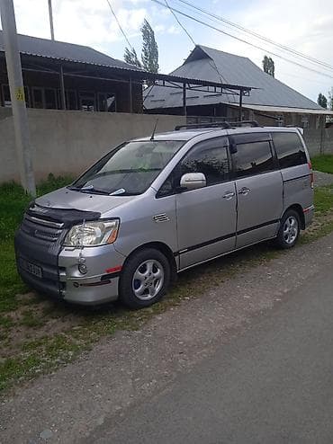прадо 200: Toyota Noah: 2005 г., 0.2 л, Автомат, Бензин, Минивэн — 8