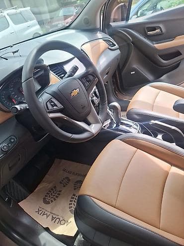 Продажа авто: Chevrolet Tracker: 2019 г., Автомат, Бензин, Кроссовер — 3