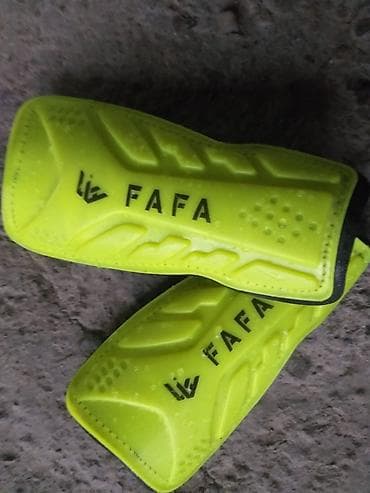 футбольные вещи: Футбольные щитки FAFA - Тип: защита голени для футбола - Конструкция — 1