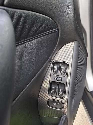 low 2 фикс: Mercedes-Benz C-Class: 2003 г., 2.6 л, Автомат, Бензин, Седан — 7