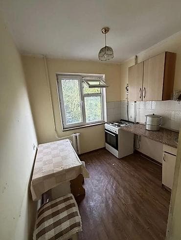 1 комната, 38 м², 3 мкр 104 серия, 2 этаж, Старый ремонт — 2