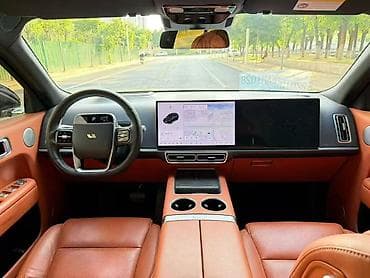 Продажа авто: Lixiang L8: 2023 г., Внедорожник — 5