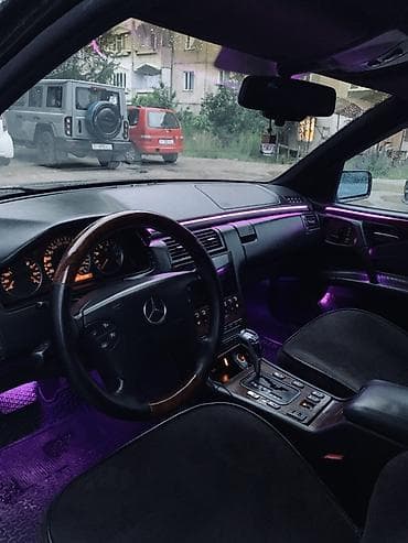 Продажа авто: Mercedes-Benz E-Class: 1997 г., 3.2 л, Автомат, Бензин, Седан — 2