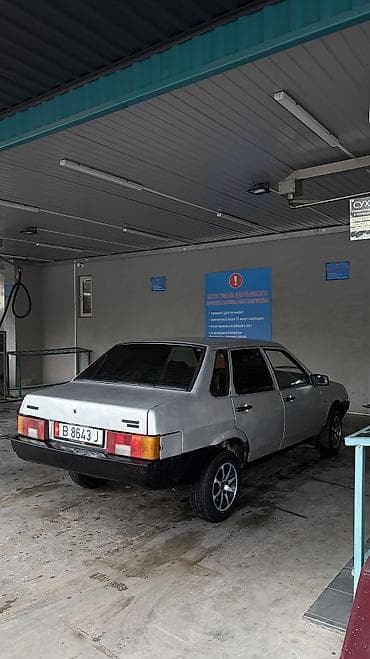 Унаа: ВАЗ (ЛАДА) 21099: 1997 г., 1.5 л, Кол менен иштөөчү, Бензин — 9