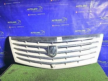 Решетка радиатора Toyota 2002 г., Б/у, Оригинал — 1