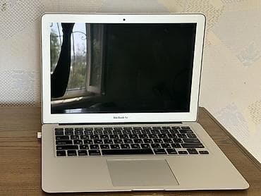 macbook 2025: Ультрабук, Б/у, Intel Core i5, ОЗУ, RAM: 8 ГБ — 2