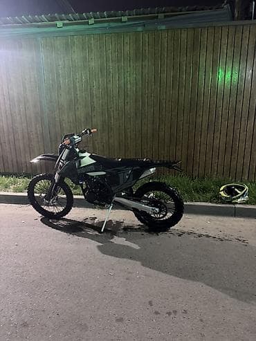 Продаю эндуро KEWS K16 nb300 300 куб Водяное охлаждение Состояние