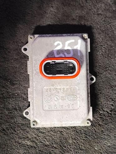 Блок управления фарами HELLA для Mercedes-Benz W251 - Оригинальный — 2