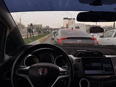 lexus lx 570 2019: Honda Jazz: 2009 г., 1.3 л, Ручные, Бензин, Хэтчбэк — 4