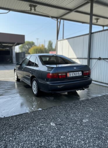 Honda Accord: 1995 г., 2 л, Механика, Бензин, Седан at lalafo.kg Honda Accord: 1995 г., 2 л, Механика, Бензин, Седан