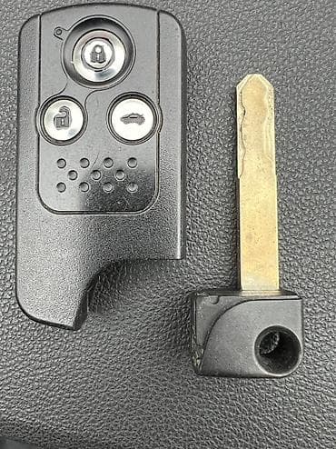 Автокосметика: Ключ Honda 2008 г., Б/у, Оригинал, Япония — 2