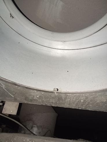 моем ковры: Профессиональная очистка и обслуживание кухонной вытяжки и вентиляции — 3