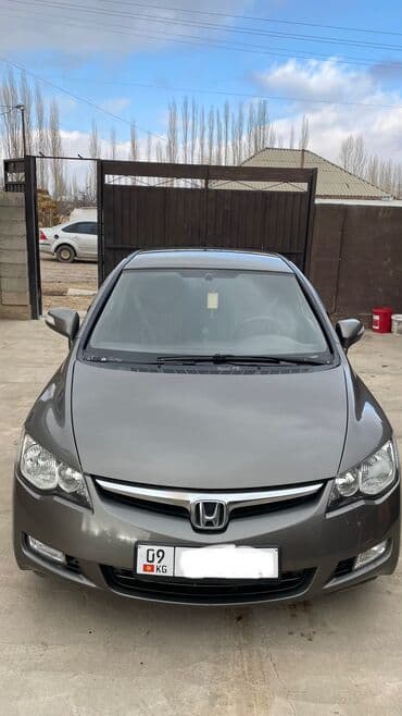 Honda Civic: 2008 г., 1.8 л, Механика, Бензиновая, Седан