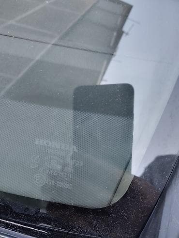 mazda 2000: Honda Fit: 2005 г., 1.3 л, Вариатор, Бензин, Хэтчбэк — 10