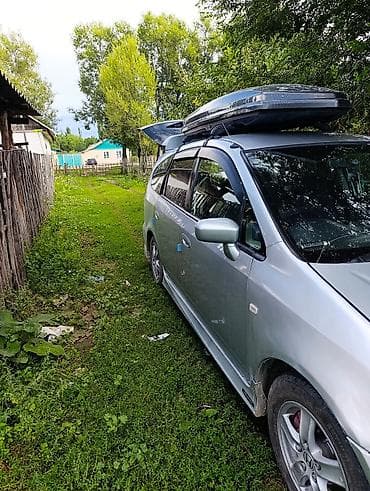 255 65 17: Honda Stream: 2000 г., 2 л, Автомат, Бензин, Минивэн — 8