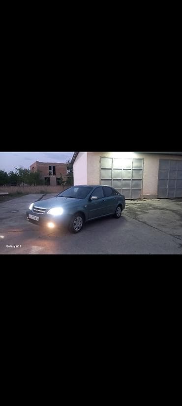 Chevrolet Lacetti: 2004 г., 1.6 л, Автомат, Бензин, Седан
