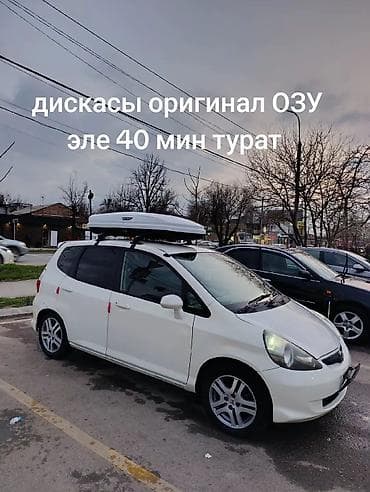 fit 3: Honda Fit: 2003 г., Автомат, Хэтчбэк — 3
