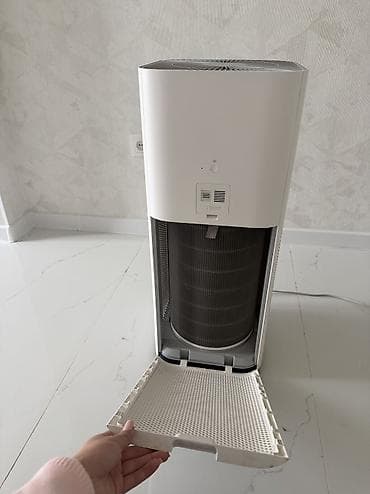 xiao: Очиститель воздуха Xiaomi (серия Mi Air Purifier, вертикальный — 3