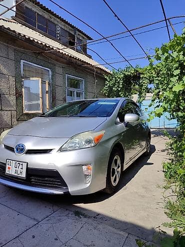 Toyota Prius: 2015 г., 1.8 л, Автомат, Гибрид, Седан — 1