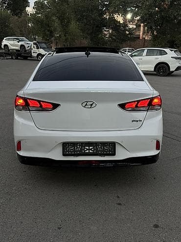 Транспорт: Hyundai Sonata: 2020 г., 2 л, Автомат, Электромобиль, Седан — 7