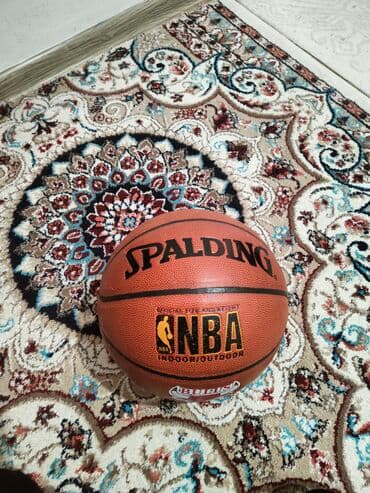мячи для художественной гимнастики: Баскетбольный мяч коричневого цвета с логотипами NBA и Chicago Bulls — 2