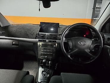 шины на спринтер двух скат: Toyota Avensis: 2004 г., 2 л, Автомат, Бензин, Универсал — 4