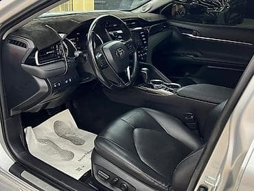 авто камри: Toyota Camry: 2018 г., 2.5 л, Автомат, Гибрид, Седан — 10