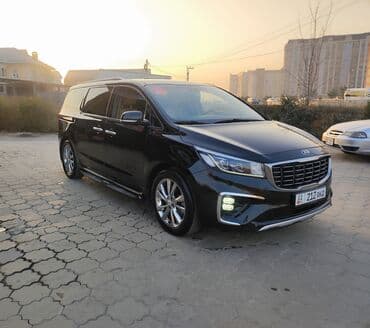 шипованные шины б у: Kia Carnival: 2018 г., 2.2 л, Автомат, Дизель, Минивэн — 4