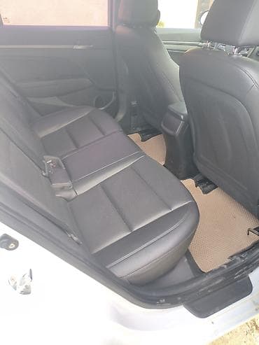 6d mark: Hyundai Avante: 2018 г., 1.6 л, Автомат, Седан — 1