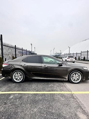 camry 5: Toyota Camry: 2018 г., 2.5 л, Автомат, Бензин, Седан — 3