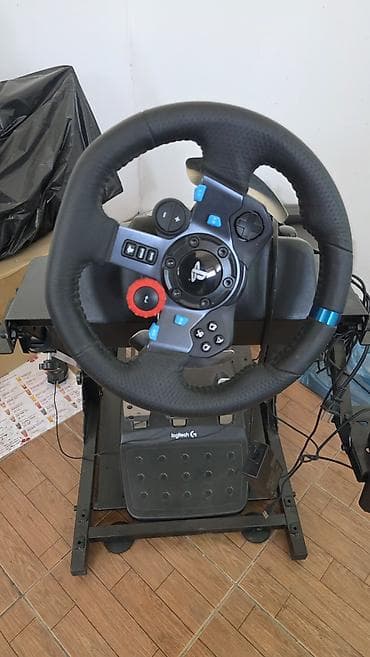 Игровой руль Logitech G29 Driving Force с педальным блоком и стойкой