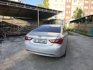 Hyundai Sonata: 2012 г., Автомат, Газ, Седан