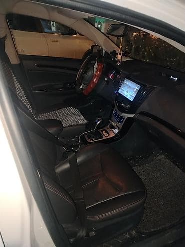 xonda airwave: BYD E5: 2018 г., Автомат, Электромобиль, Седан — 8