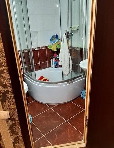 фрунзе дом: 3 комнаты, 60 м², 105 серия, 2 этаж — 3