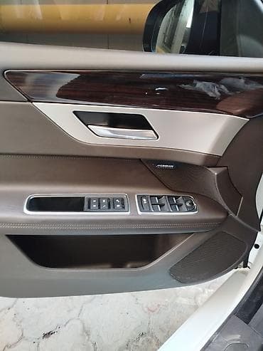 xf: Jaguar XF: 2019 г., 2 л, Автомат, Бензин, Седан — 7