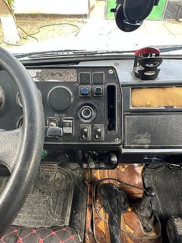 gac aion v: ГАЗ : 1993 г., Ручные, Бензин — 8