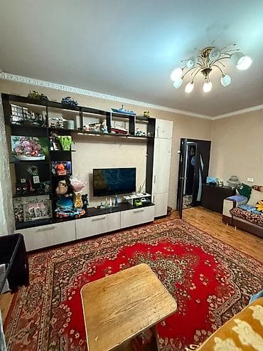 квартира площадь: 3 комнаты, 70 м², 106 серия, 2 этаж, Косметический ремонт — 4