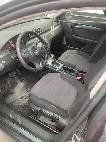 Volkswagen Passat: 2011 г., 1.8 л, Автомат, Бензин, Седан — 5