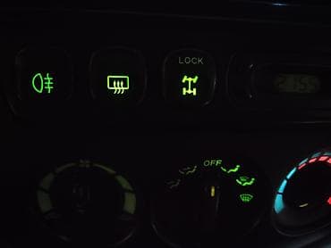 sprinter bazar: Mazda Tribute: 2001 г., 3 л, Автомат, Газ, Внедорожник — 6