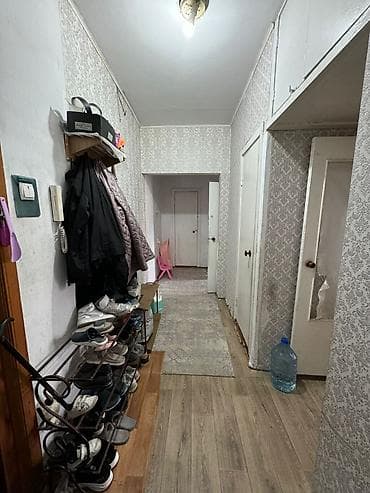 Квартиры: 2 комнаты, 51 м², 106 серия, 8 этаж, Старый ремонт — 4