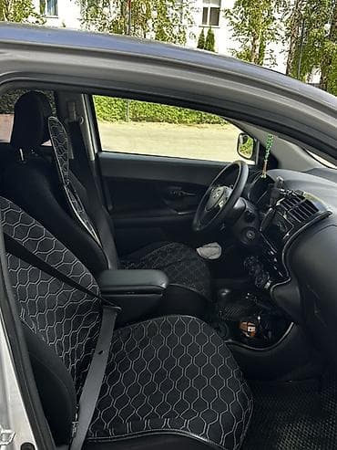 требуется вложения: Scion xD: 2008 г., 1.8 л, Автомат, Бензин, Хэтчбэк — 9