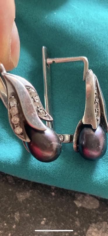 amber elixir: Серьги серебряные с черным жемчугом и фианитами — 5