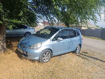 Унаа сатуу: Honda Fit: 2005 г., Автомат, Хетчбек — 2