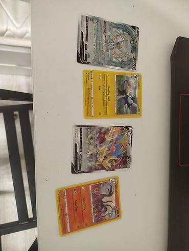 sword: Набор коллекционных карт Pokémon TCG: - Zacian V — 220 HP, карточка с — 1