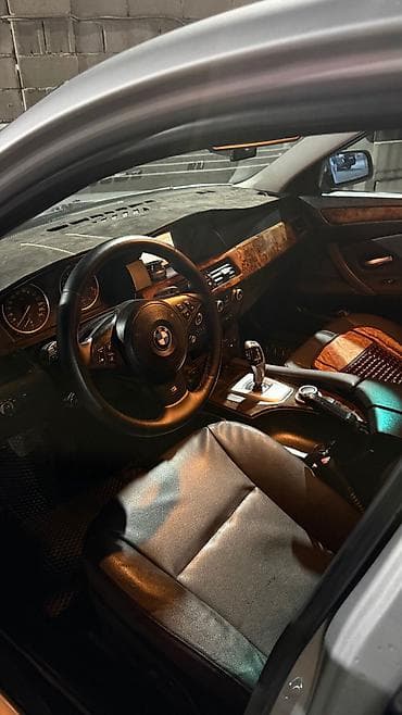 автомобиль bmw: BMW 5 series: 2008 г., 3 л, Автомат, Бензин, Седан — 2