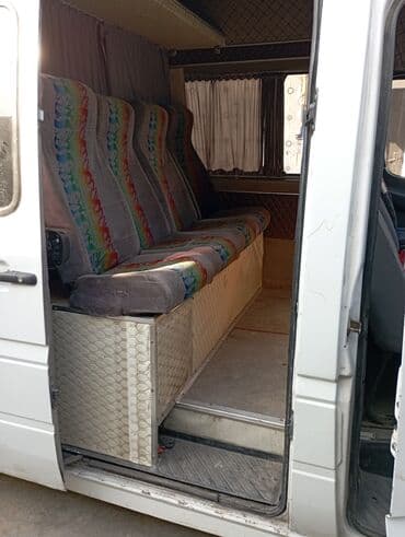 шины на камаз: Легкий грузовик, Mercedes-Benz, Б/у — 6