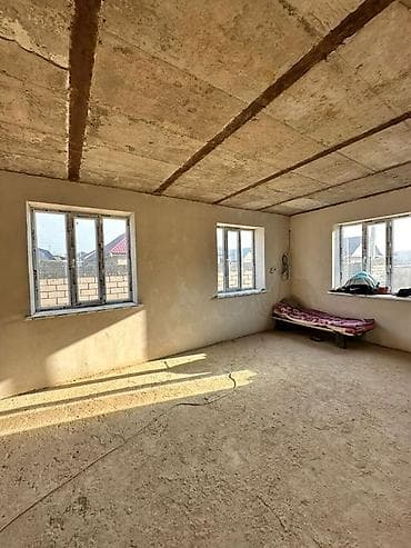 дом туз: 🔥 Срочно продаётся большой двухэтажный дом в Ак-Ордо 3! 🏡 Просторный — 9